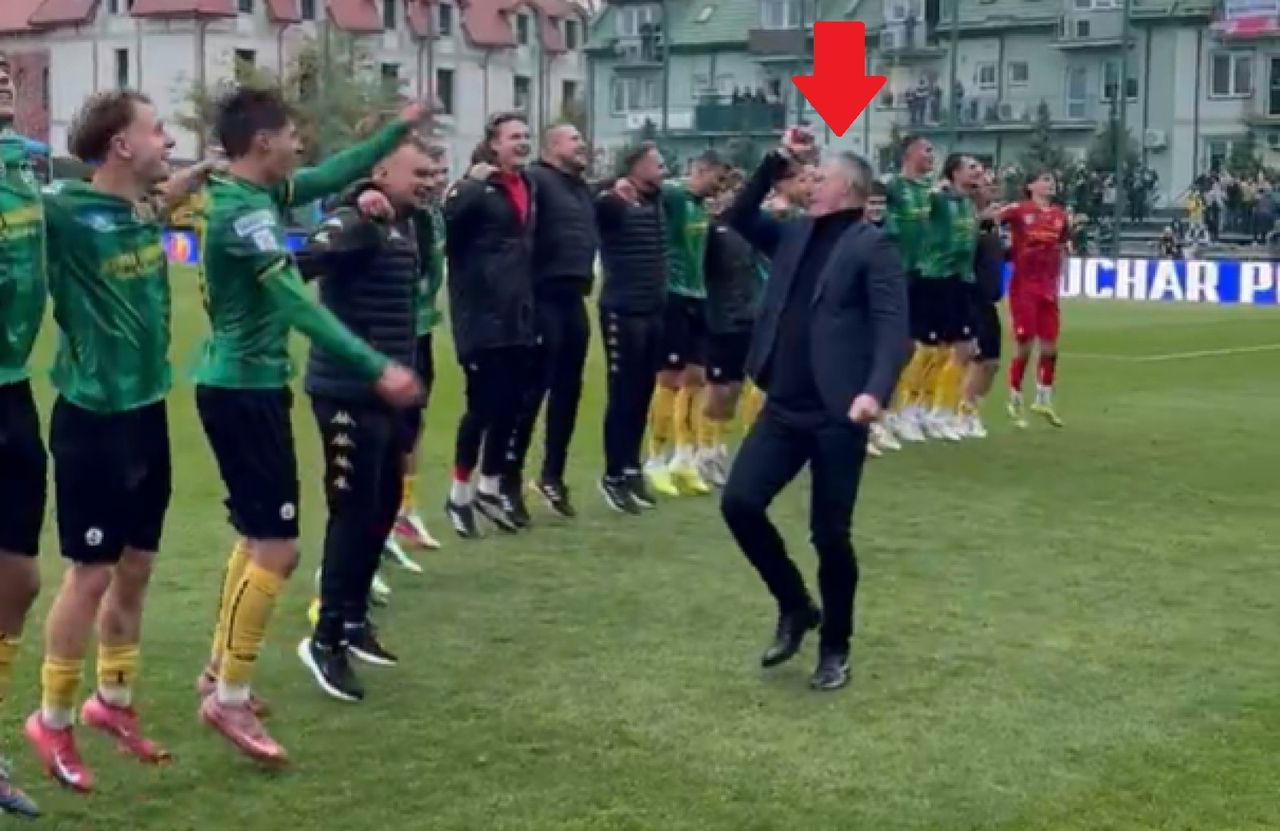 Sprawili sensację, a potem szatnia oszalała razem z trenerem. Tylko spójrz