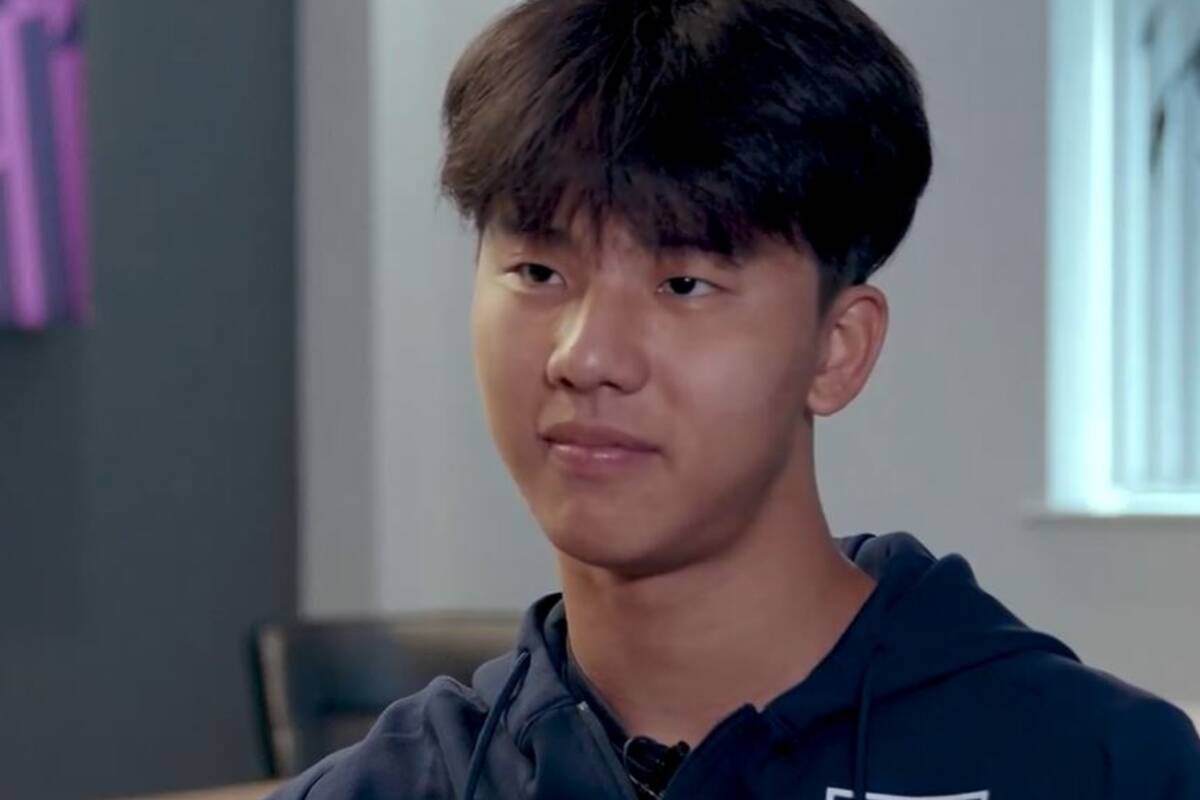 Talent z Chin zagra w spadkowiczu Premier League. Sensacyjny ruch