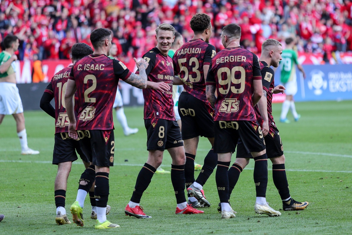Widzew, Lechia czy Piast?! Superkomputer wyliczył, kto spadnie z PKO Ekstraklasy - Goal.pl