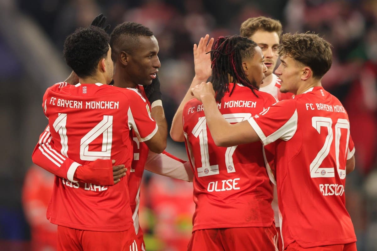Bayern zbliża się do gwiazdy Bundesligi! Transfer na horyzoncie