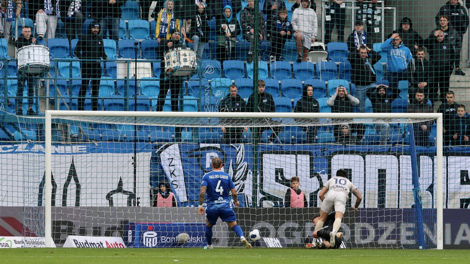 Ależ zwrot w meczu Wisły! Do przerwy było 2:0