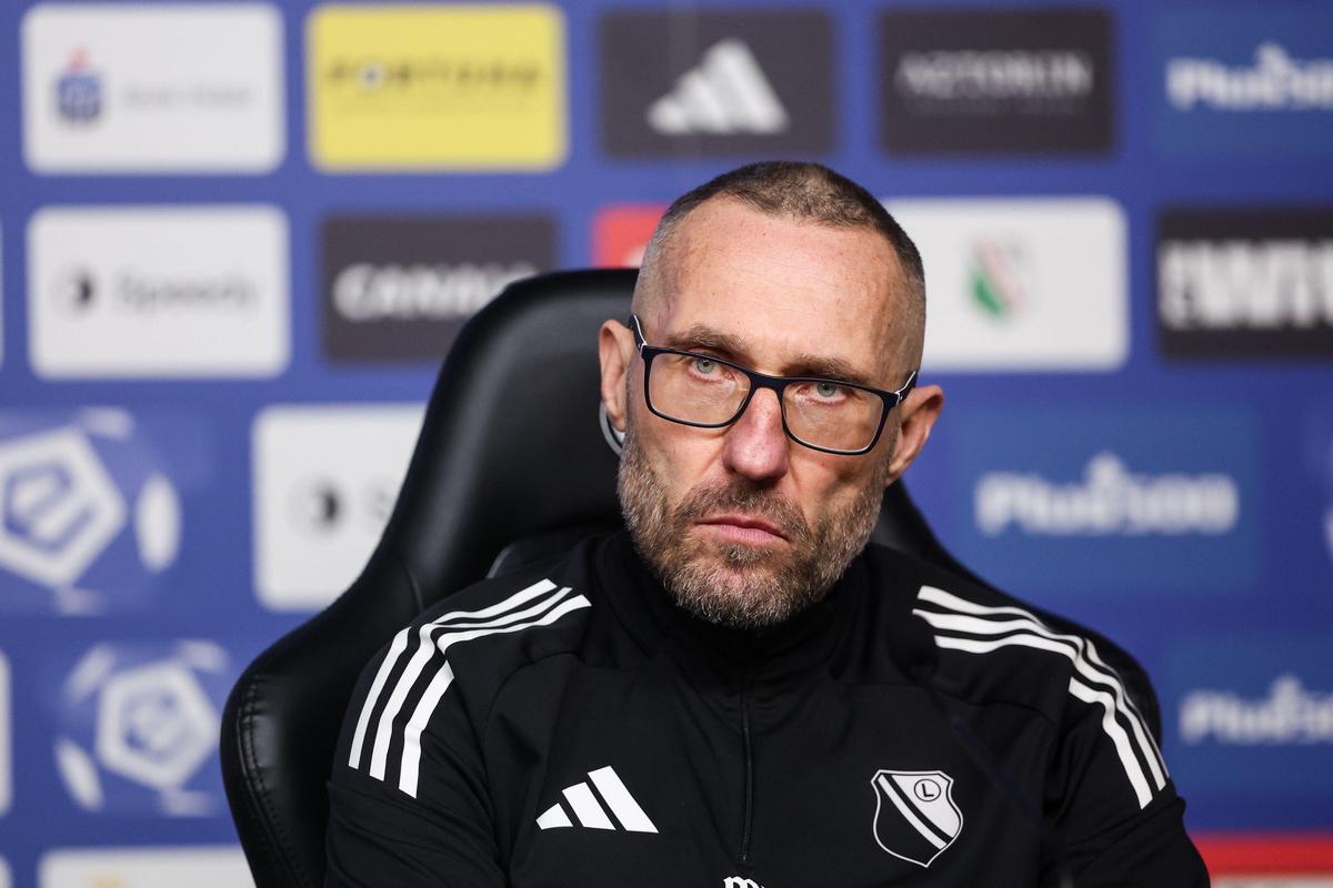 Legia będzie mieć nowego zawodnika. Papszun naciskał na ten ruch - Goal.pl