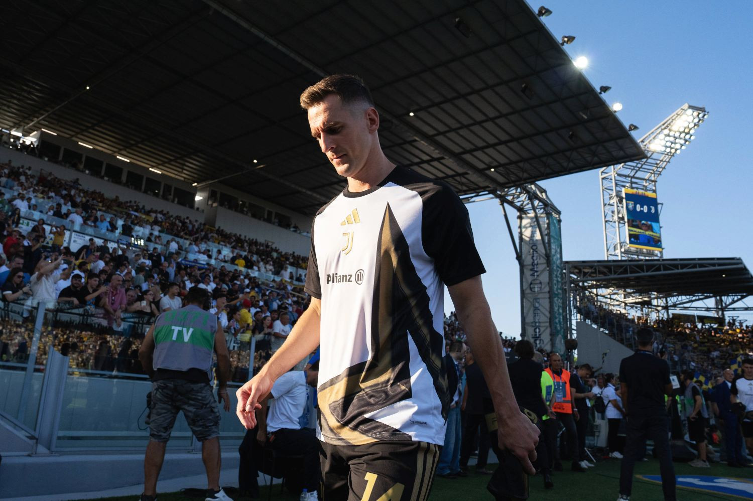 Arkadiusz Milik skreślony!