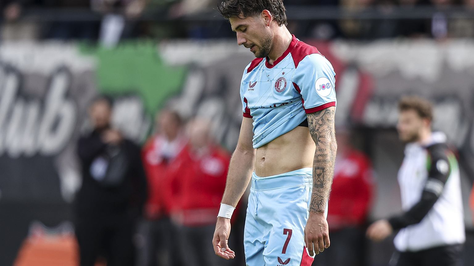 Oto sytuacja Modera w Feyenoordzie. Tak go potraktowali