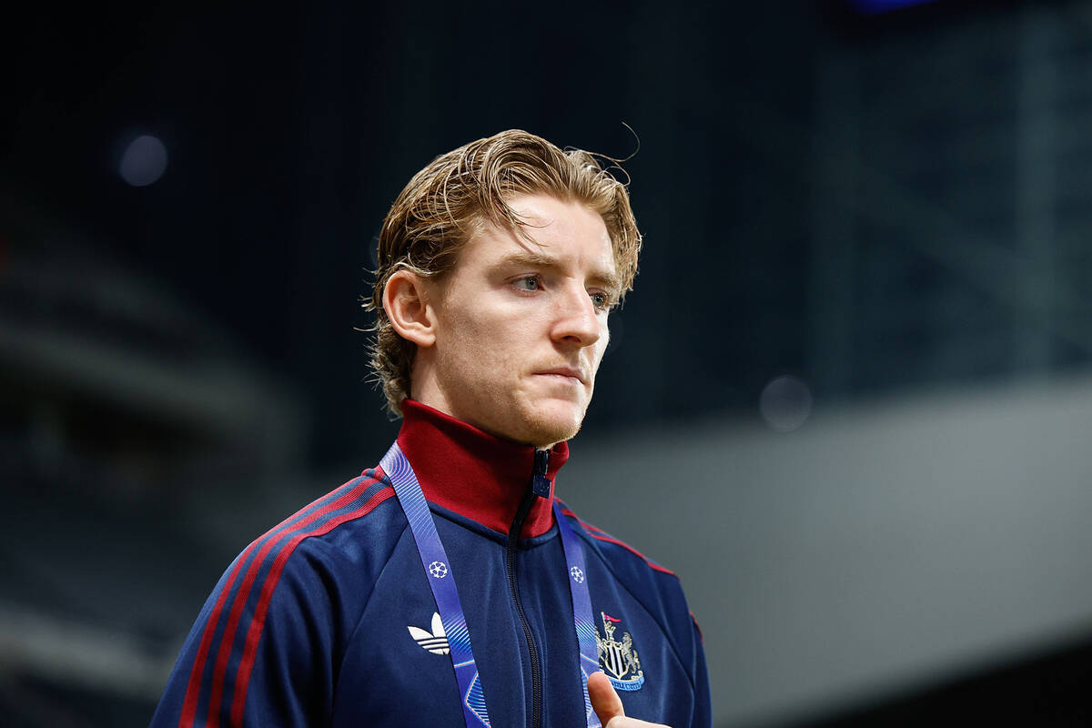 Media: Szczegóły transferu Gordona do Barcelony. Wielka podwyżka