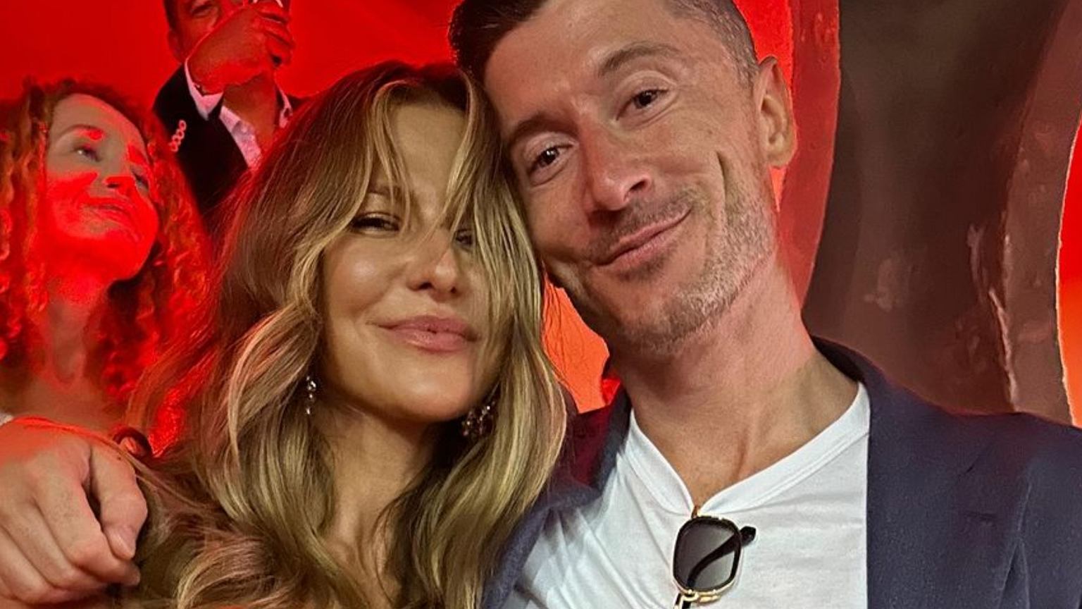 Ujawnił warunki kontraktu Lewandowskiego! 