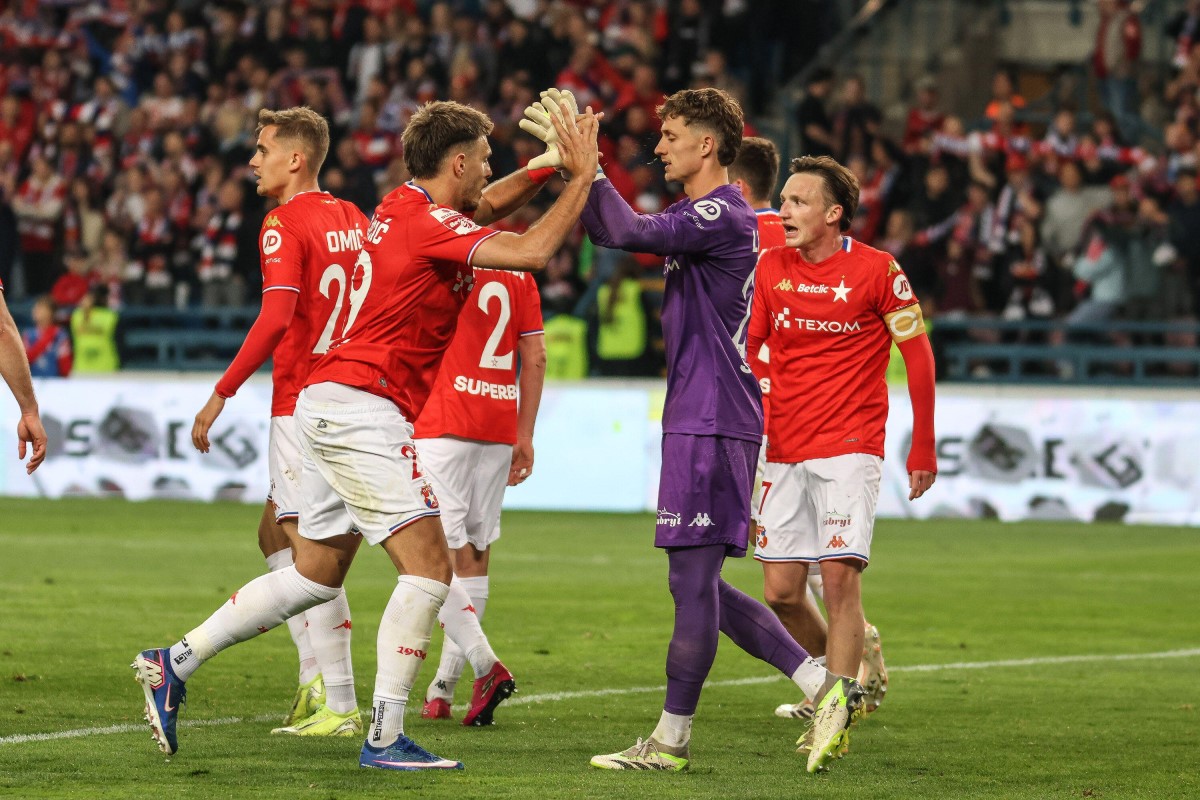 Wisła Kraków zatrzymała kluczowego piłkarza. Podpisano nowy kontrakt