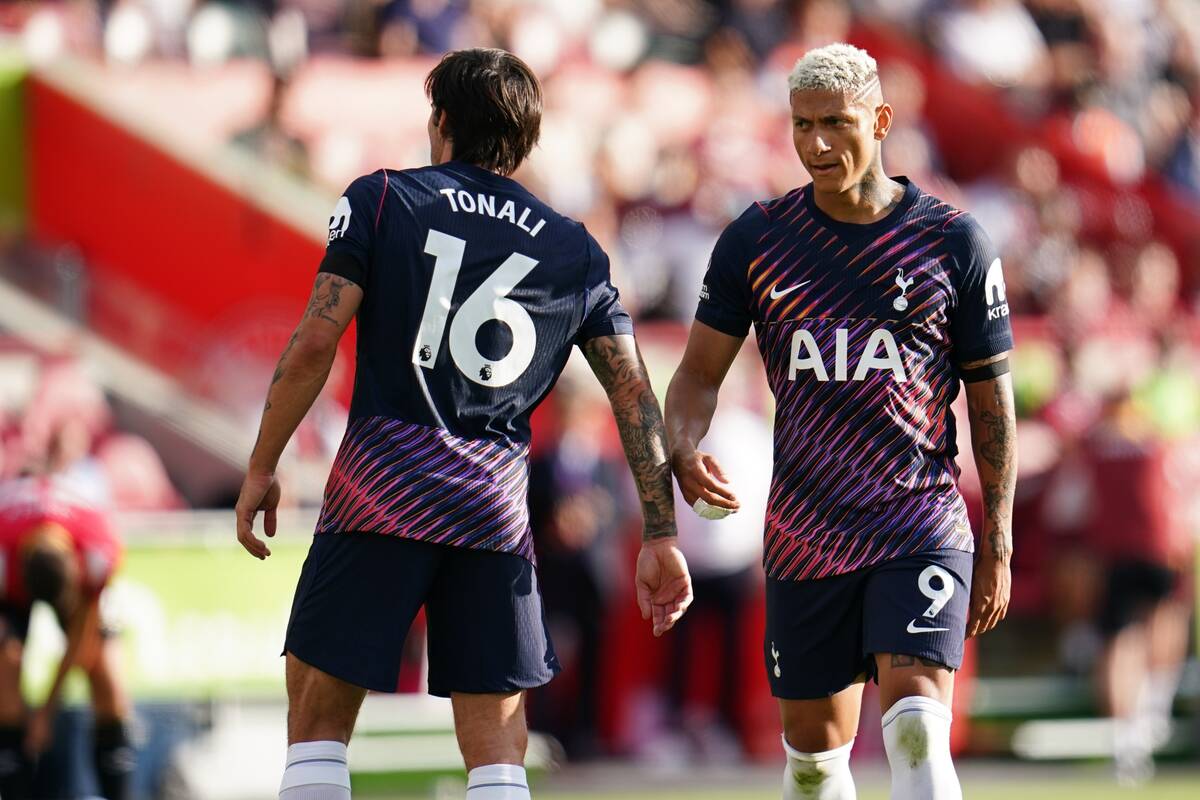 Wielka wymiana w Premier League. Płacili za niego blisko 60 mln euro