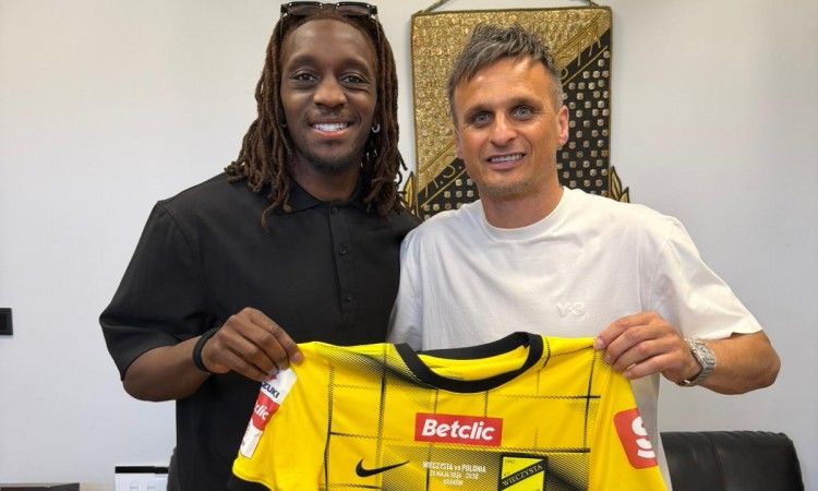 Wieczysta idzie za ciosem. Potwierdzono kolejny transfer
