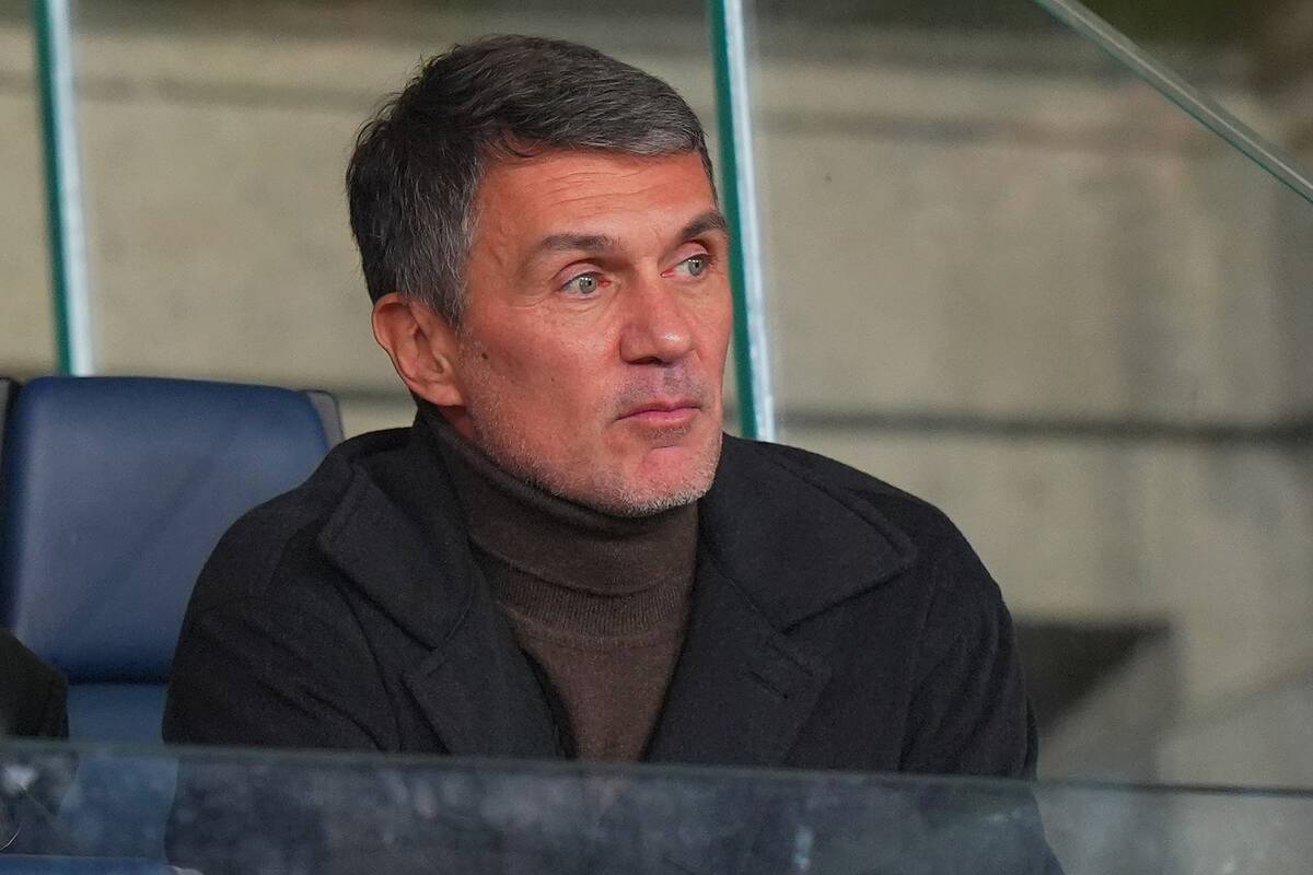 Maldini może rzucić papierami! Cyrk we włoskiej piłce