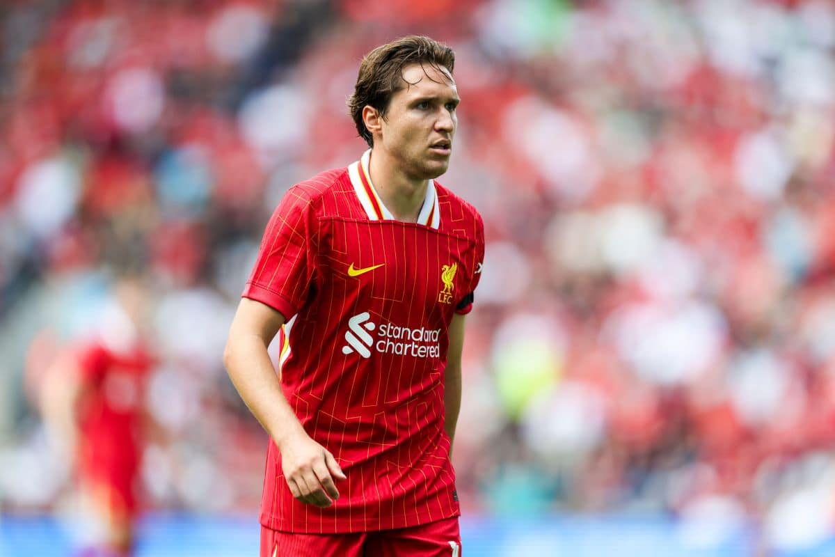 Chiesa coraz bliżej odejścia z Liverpoolu. Dwa kluby w grze