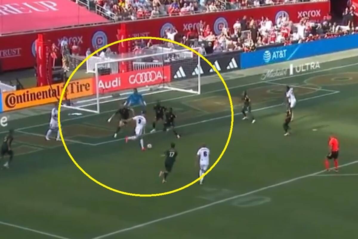 Duże pudła Lewandowskiego! To powinien być gol [WIDEO]