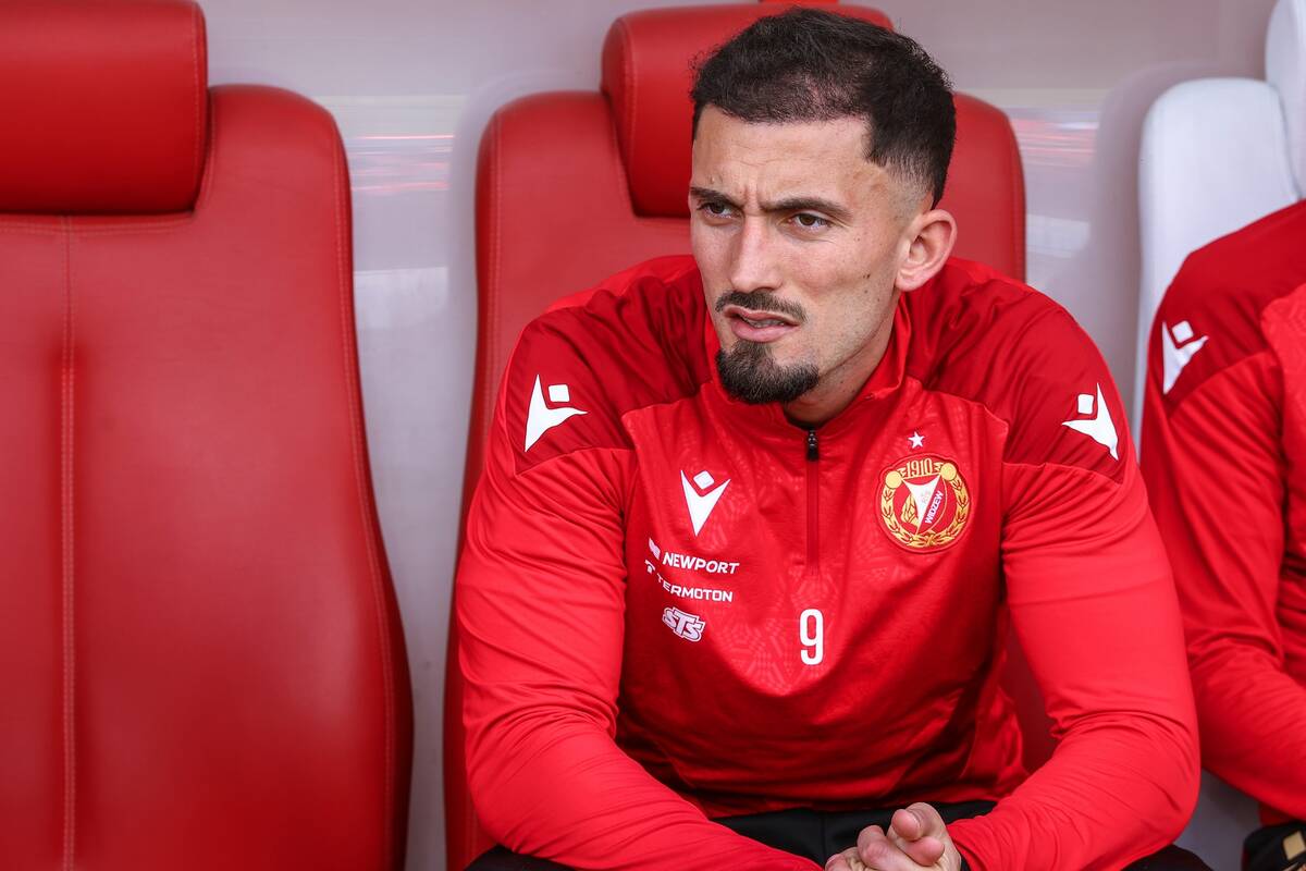 Zeqiri z wozu, Widzewowi lżej. Szwajcar ma nowy klub