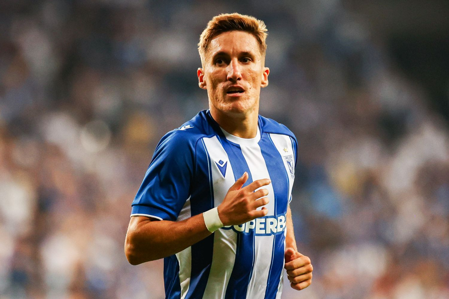„Odkąd gram w Lechu Poznań nie widziałem takiego piłkarza. Ma ogromne umiejętności”. Joel Pereira zaskoczył