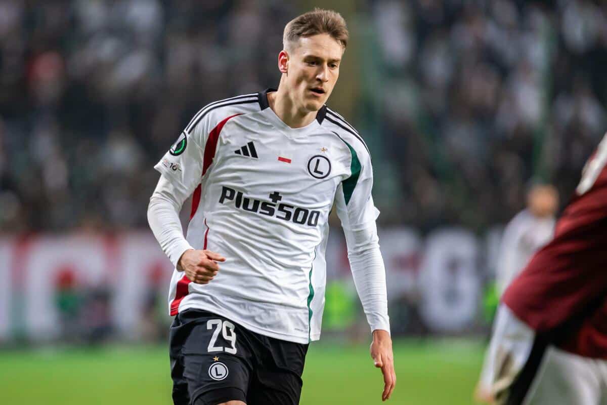 Rajović rozczarowuje. Piłkarz Legii stanął w obronie napastnika