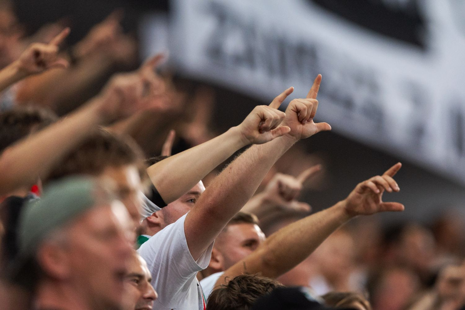 OFICJALNIE: Tyle kary zapłaci Legia Warszawa za każdy mecz bez kibiców gości