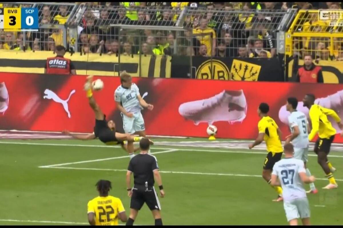 Kosmiczny gol przewrotką. Show gracza BVB [WIDEO]