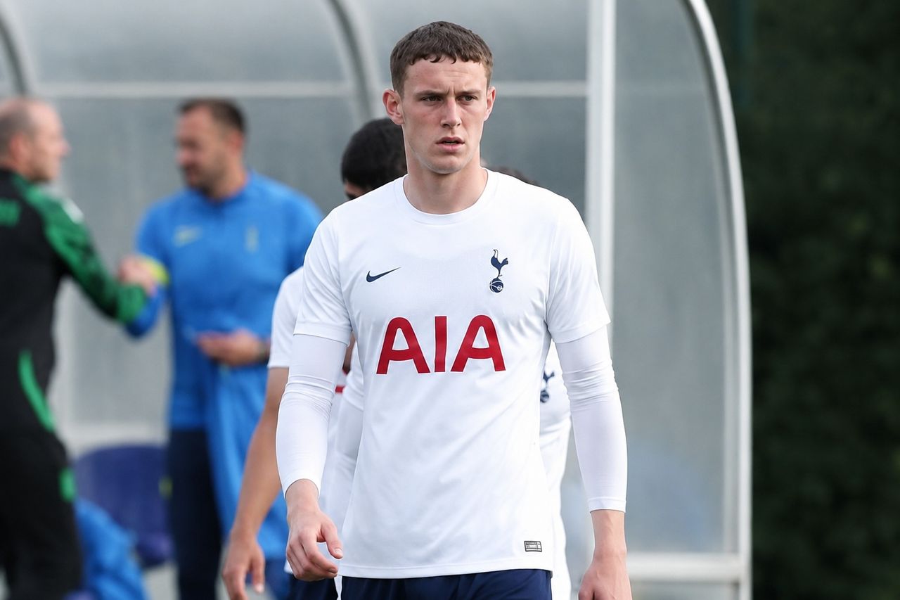Pogoń Szczecin chce sprowadzić obrońcę Tottenhamu Hotspur