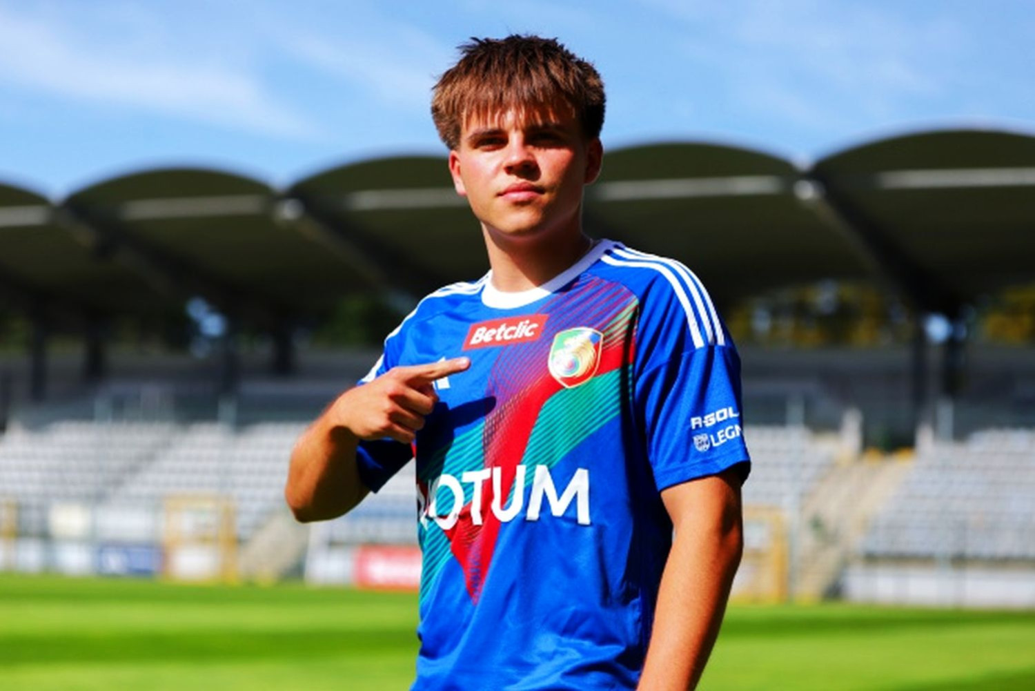 Odszedł definitywnie z Legii Warszawa. Marek Papszun mu nie zaufał [OFICJALNIE]