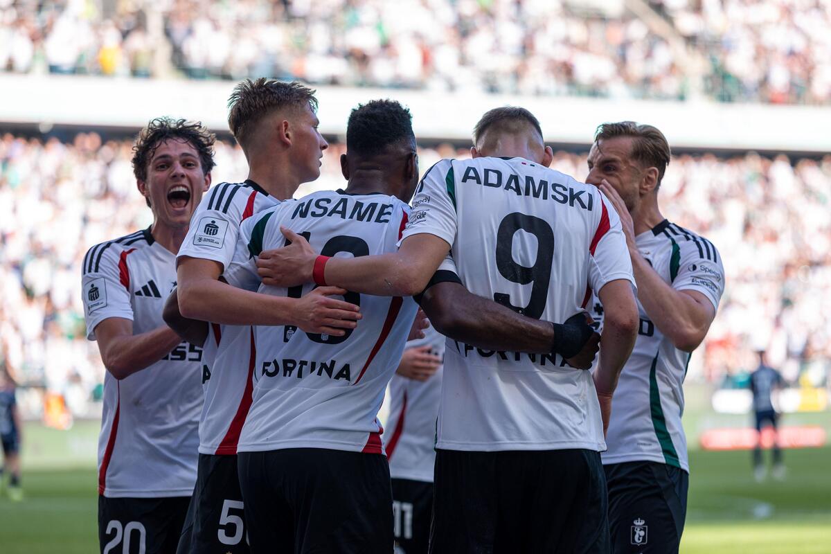 Legia Warszawa potwierdziła zapowiadany transfer! Prosto od ligowego rywala - Goal.pl