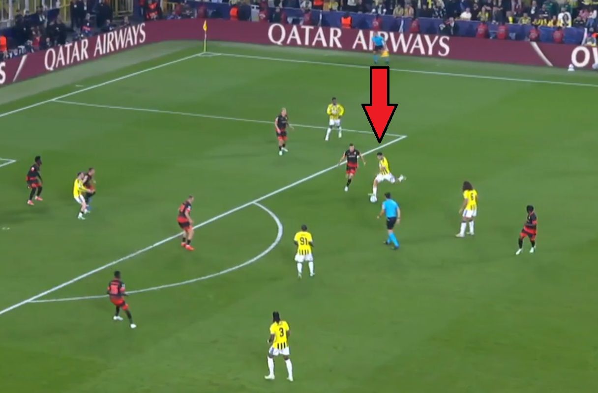 Szalony kwadrans w Stambule. Nie do wiary, co zrobił gwiazdor Fenerbahce