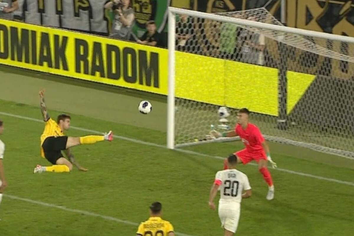 Co za gol na wagę awansu, wielka GieKSa! Niemożliwe, kto zanotował asystę [WIDEO]