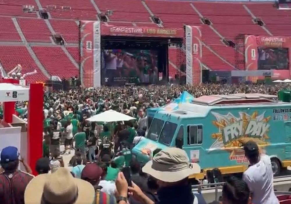 Sceny w Los Angeles. Meksykanie szaleli aż miło