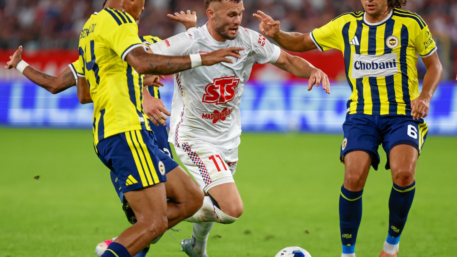 Górnik postawił się Fenerbahce! Ekstaza tuż przed przerwą