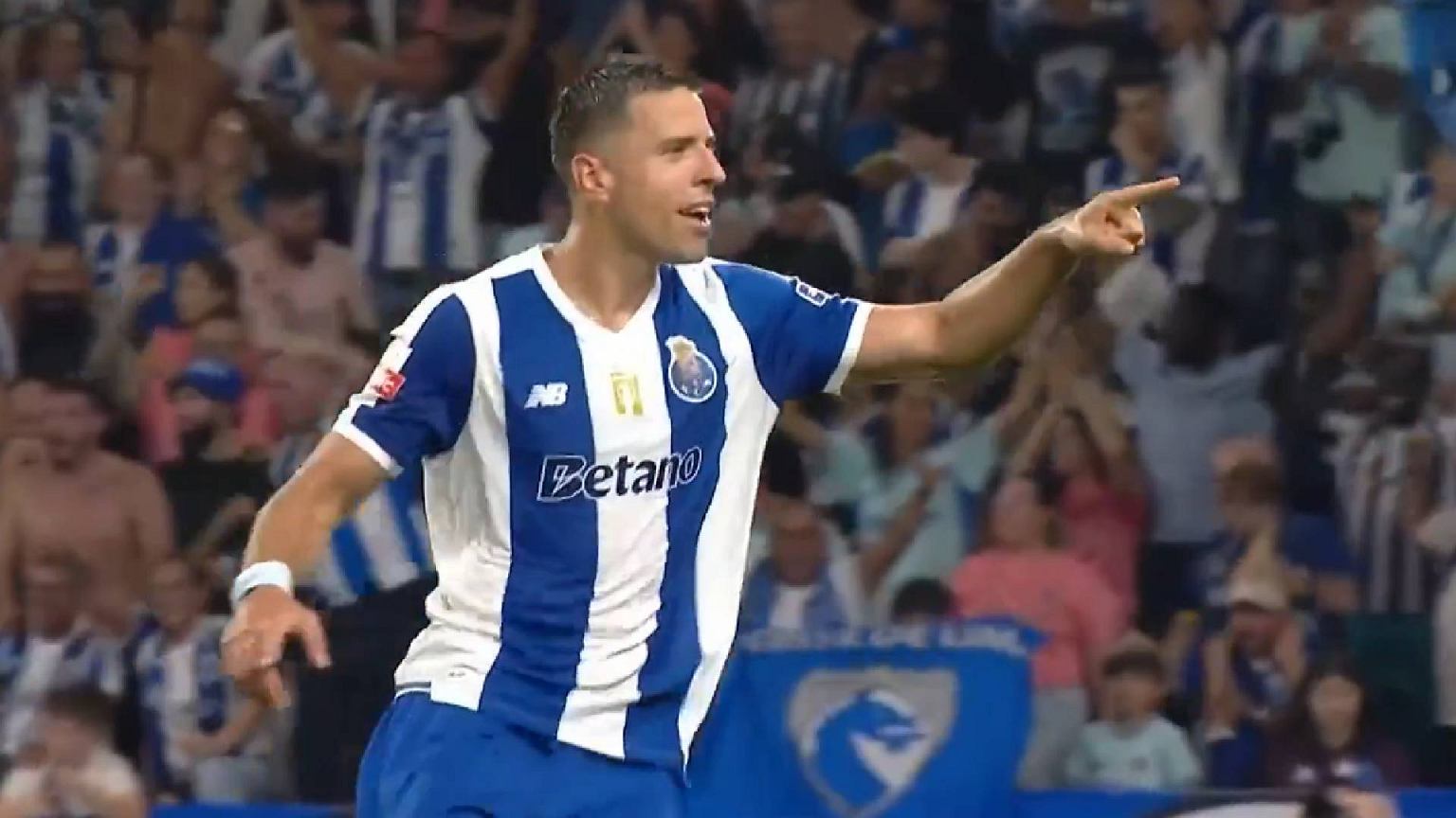 Było 0:1, gdy Bednarek to zrobił! Polak bohaterem FC Porto