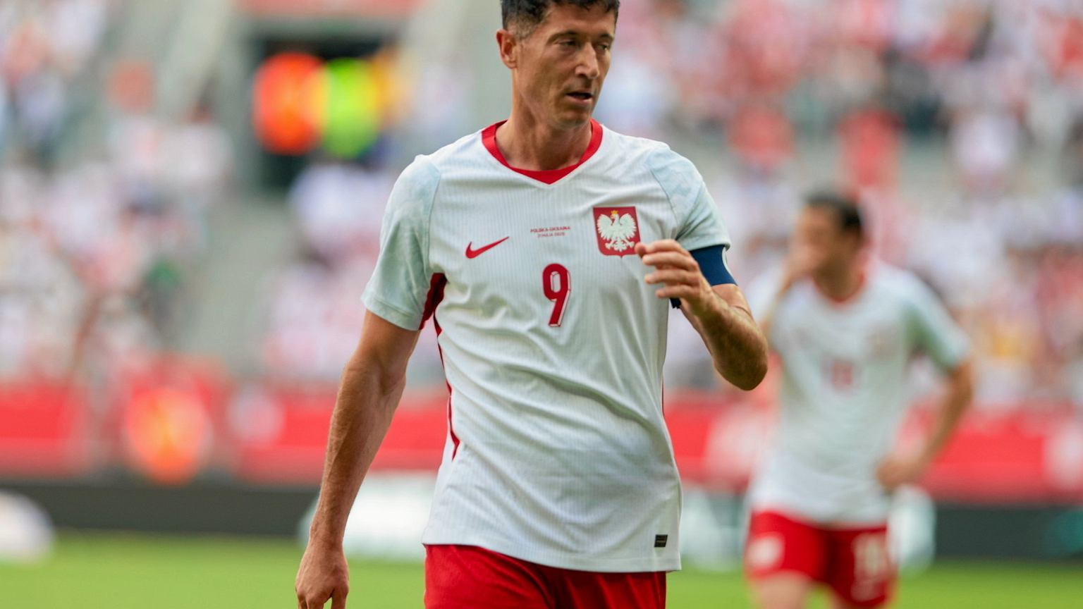 Lato wprost ws. Lewandowskiego i kadry. 