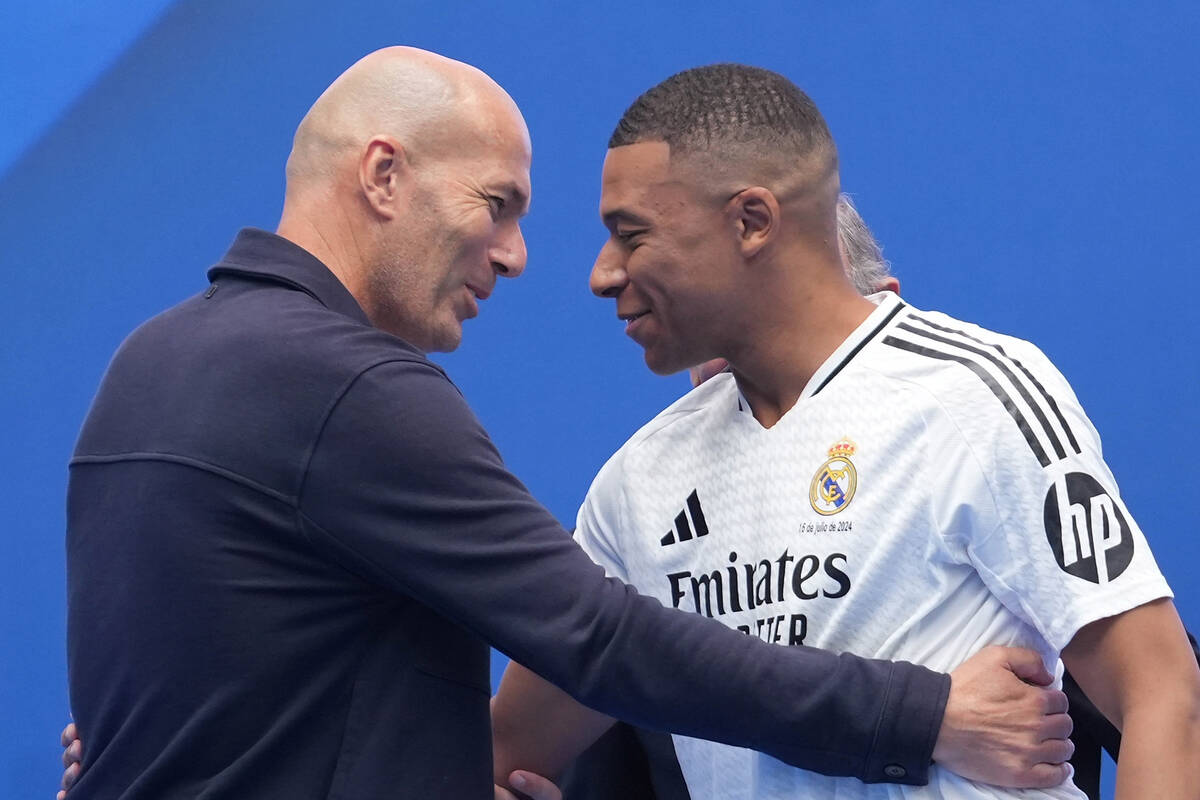 Nowy pomysł Zidane'a na Mbappe. Wróżą zmianę w kadrze