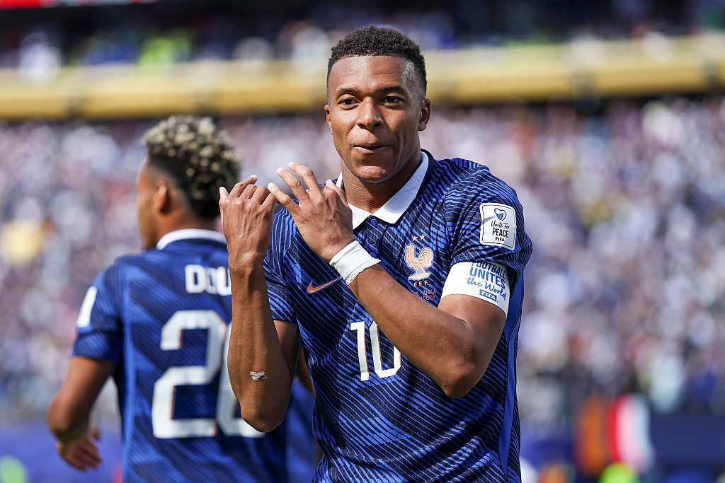 Mbappe strzelił dwa gole i zwrócił się do krytyków. 