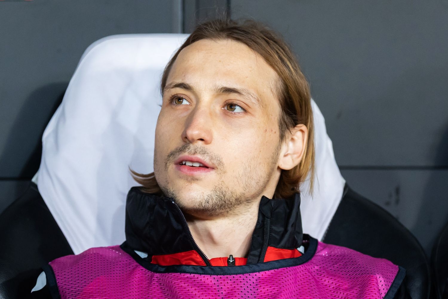 „Nowy Luka Modrić” nie podołał w Bundeslidze. Transfer do 14-krotnego mistrza kraju [OFICJALNIE]