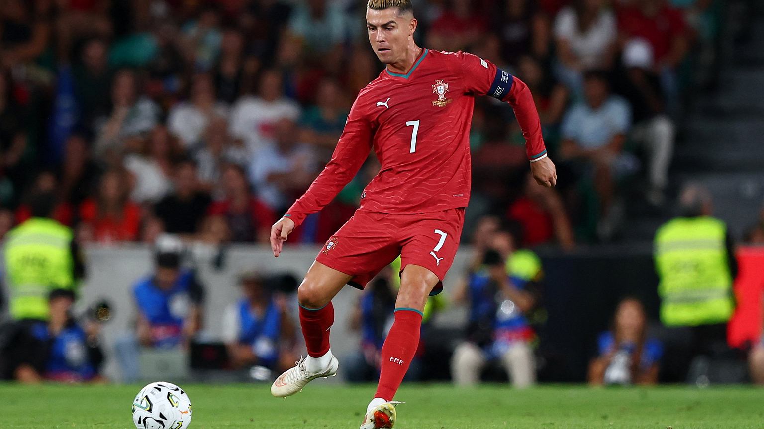 Rozłam w Portugalii. Ronaldo już się nie lubi z kolegą. 
