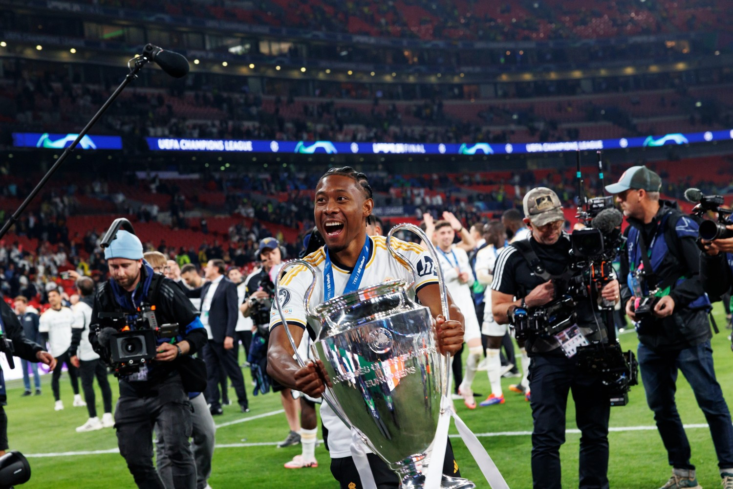 David Alaba w topowej lidze! To jego nowy klub [OFICJALNIE]