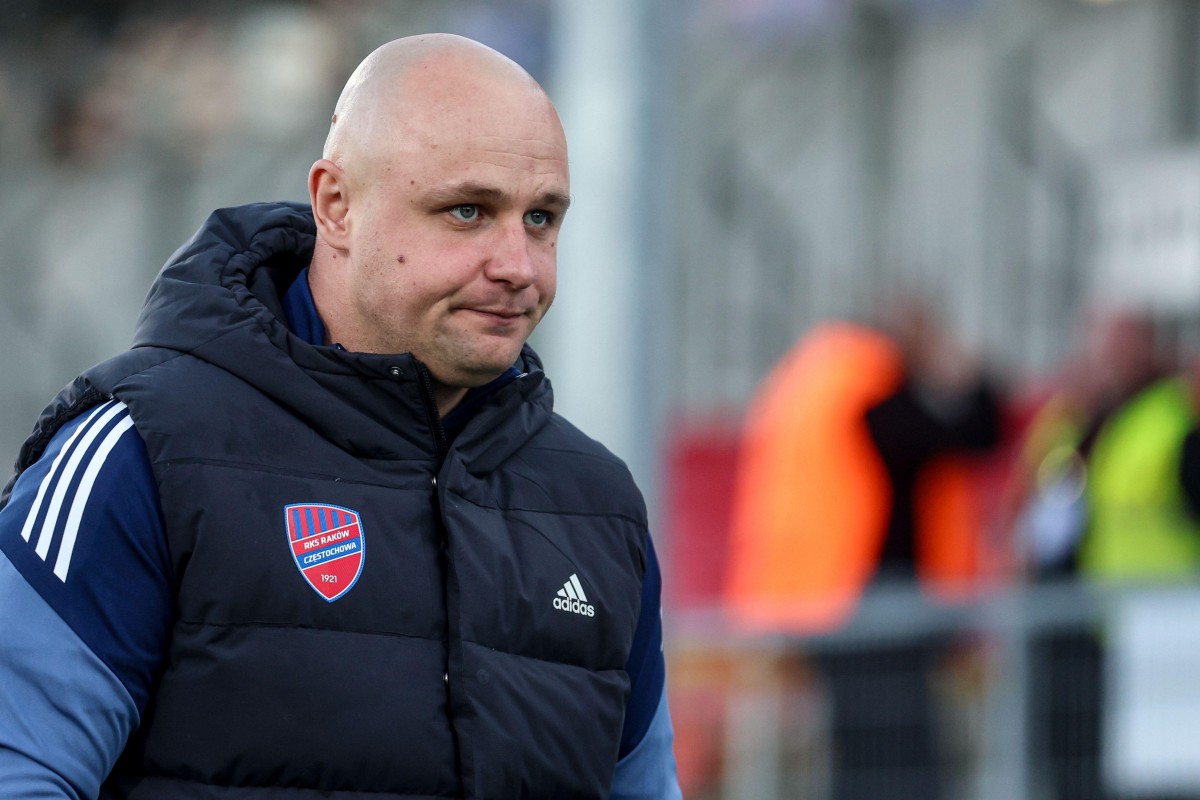 Raków Częstochowa obserwuje rumuńskiego napastnika. W grze także Wieczysta Kraków
