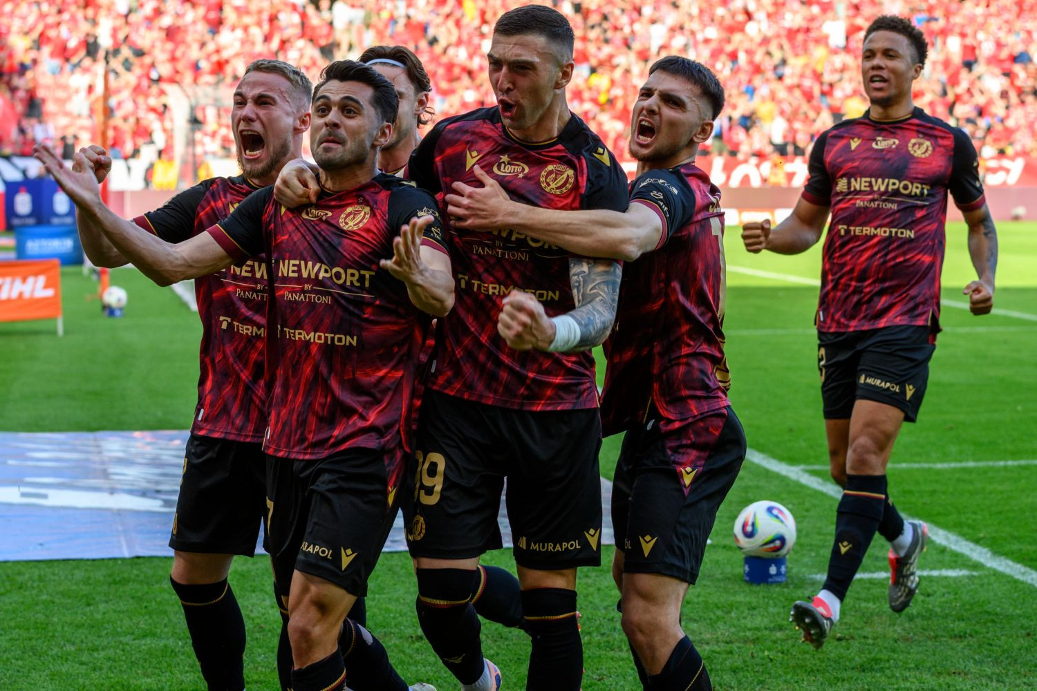 Polak zostanie w Ekstraklasie i trafi do Widzewa Łódź?! „Jest na radarze”