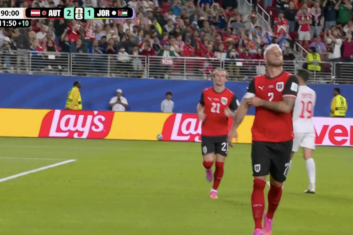 Gol w 102. minucie, weteran bohaterem na mundialu! Jego wejście wszystko odmieniło [WIDEO]