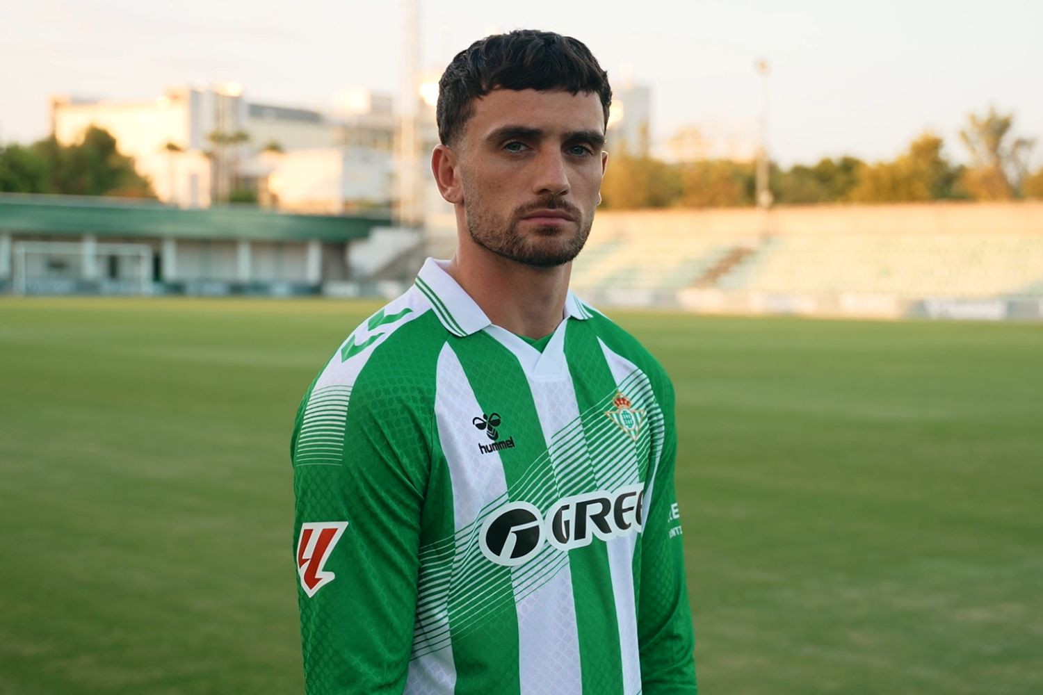 OFICJALNIE: Real Betis wydaje duże pieniądze na napastnika. 31 goli w poprzednim sezonie!