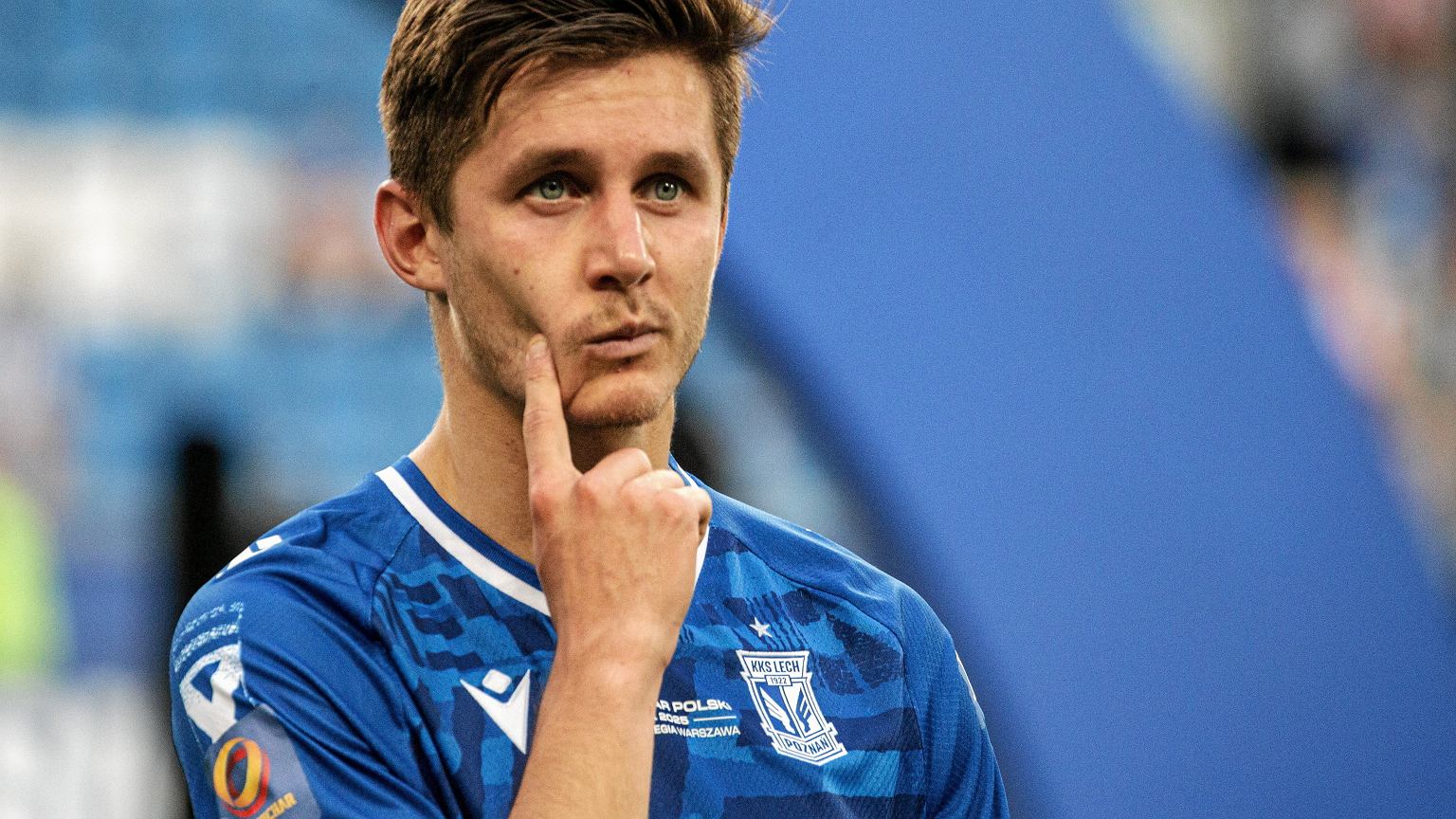 Cichy bohater Lecha wprost o Polsce i kibicach. 