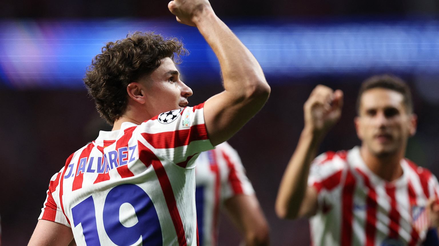 Barcelona szaleje na rynku transferowym. Transfer 80 mln to dopiero początek