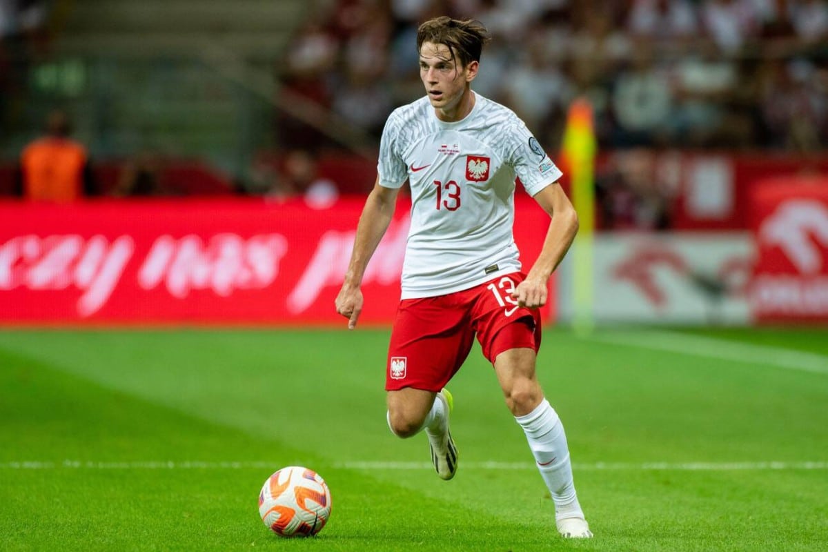 Premier League wzywa? Kamiński w centrum transferowych spekulacji - Goal.pl
