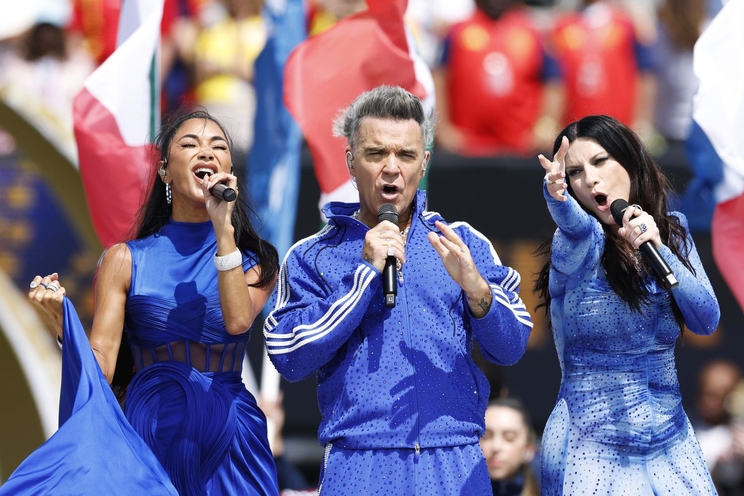 Robbie Williams w koszulce... Warty Poznań. Jak do tego doszło?