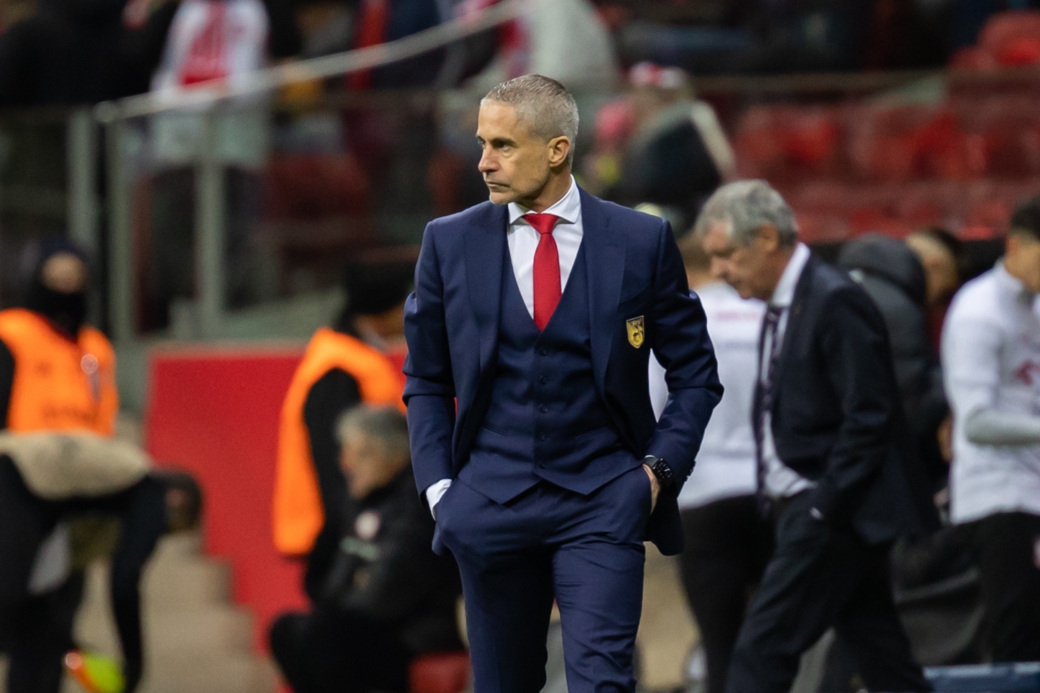 Sylvinho wraca na ławkę trenerską?! Ma zostać najlepiej zarabiającym selekcjonerem w historii reprezentacji
