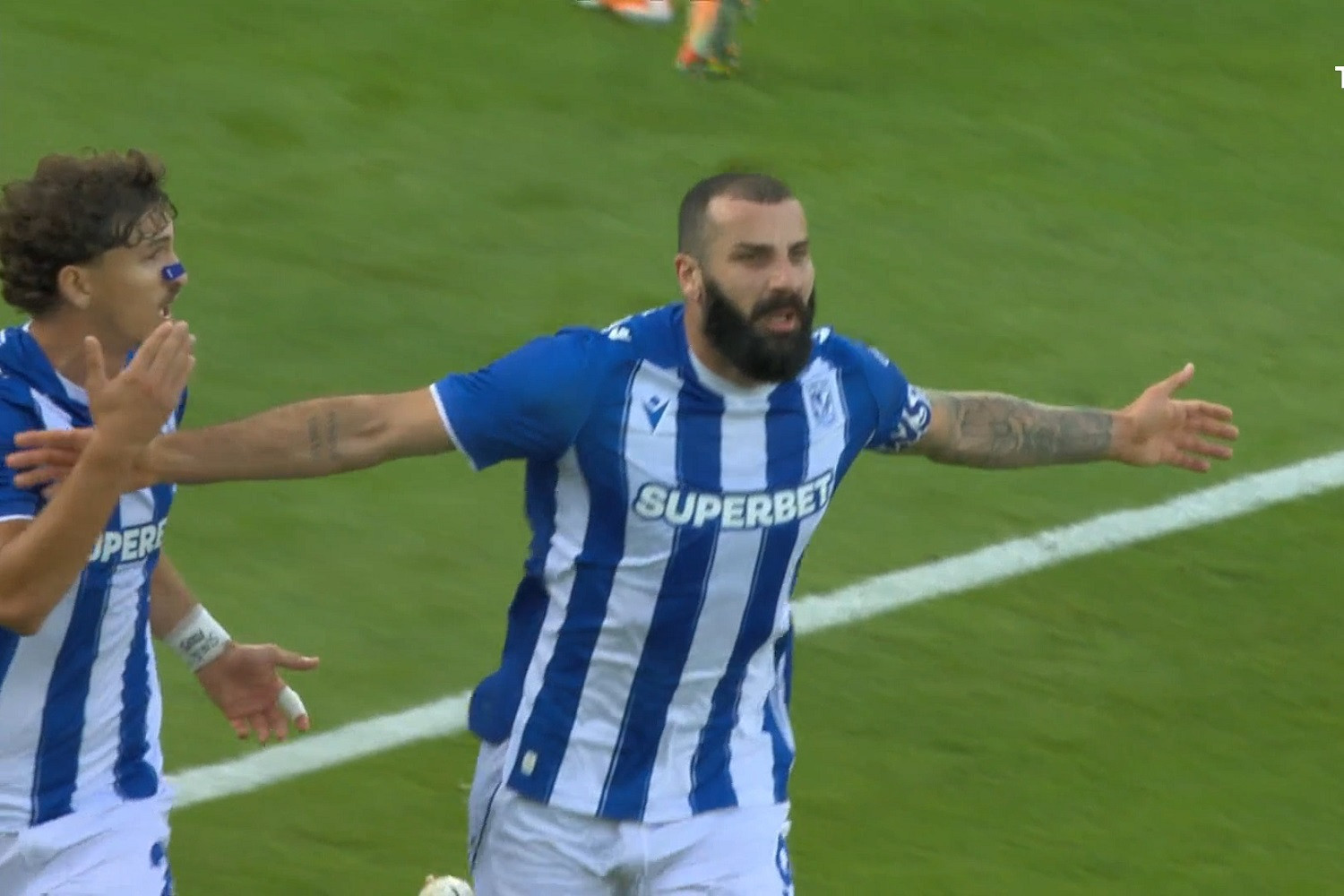 Lech Poznań z dwubramkowym prowadzeniem! Dobrze się to zaczyna [WIDEO]