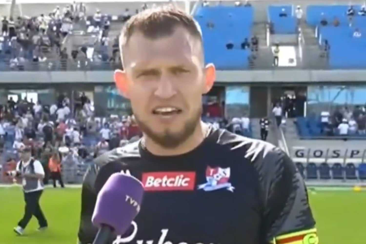Polski bramkarz z wiadomością do hejterów. „Jesteście niegodni podania ręki”