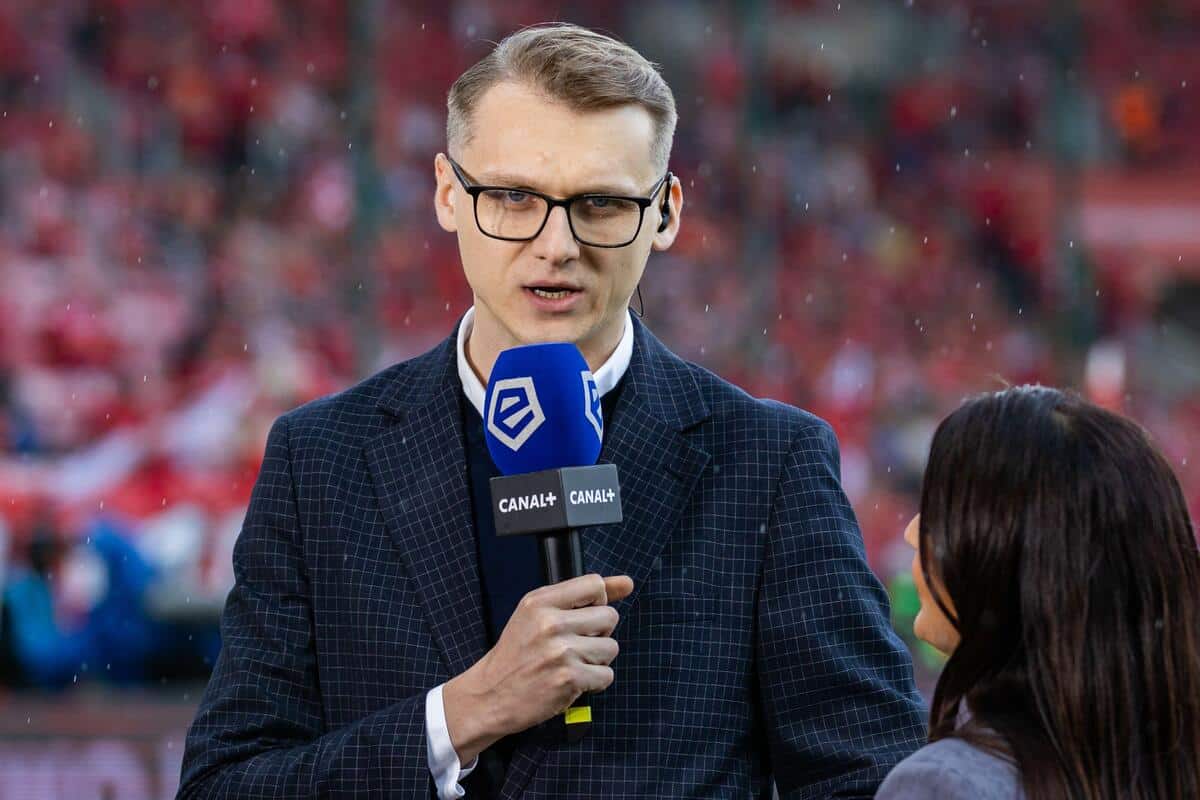 Wielkie zmiany w Widzewie! Robert Dobrzycki wchodzi do gry - Goal.pl