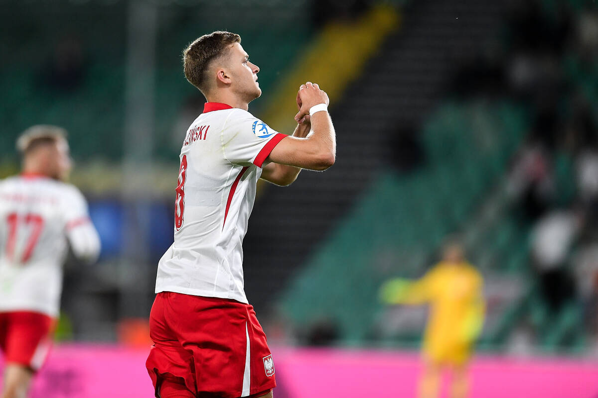 Polak skreślony przez swój klub. Nie zgłoszono go do gry w Europie