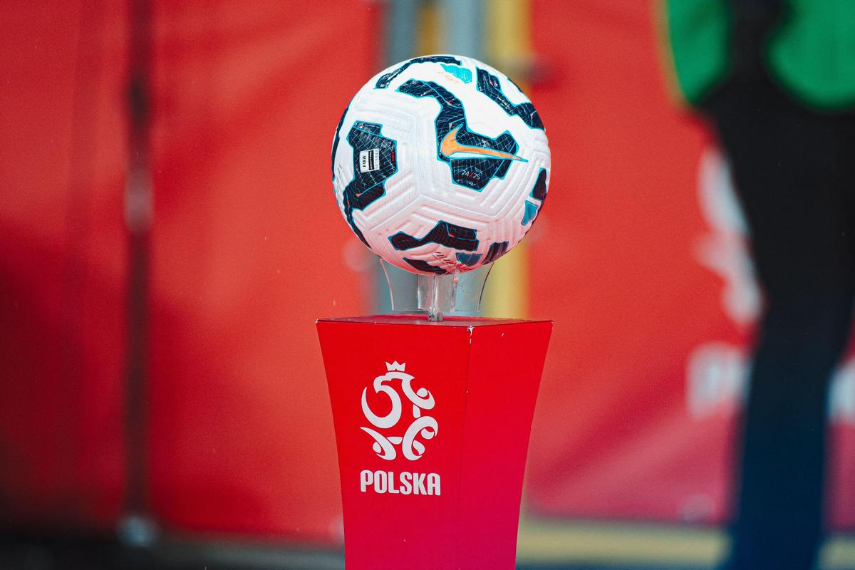 Szulc ocalił stanowisko. PZPN zakończył obrady