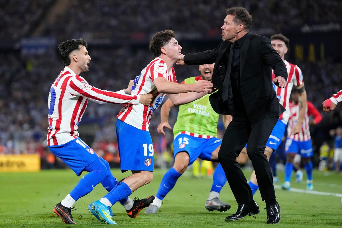 Simeone już skreślił Alvareza?! Nie chce gwiazdy w Atletico